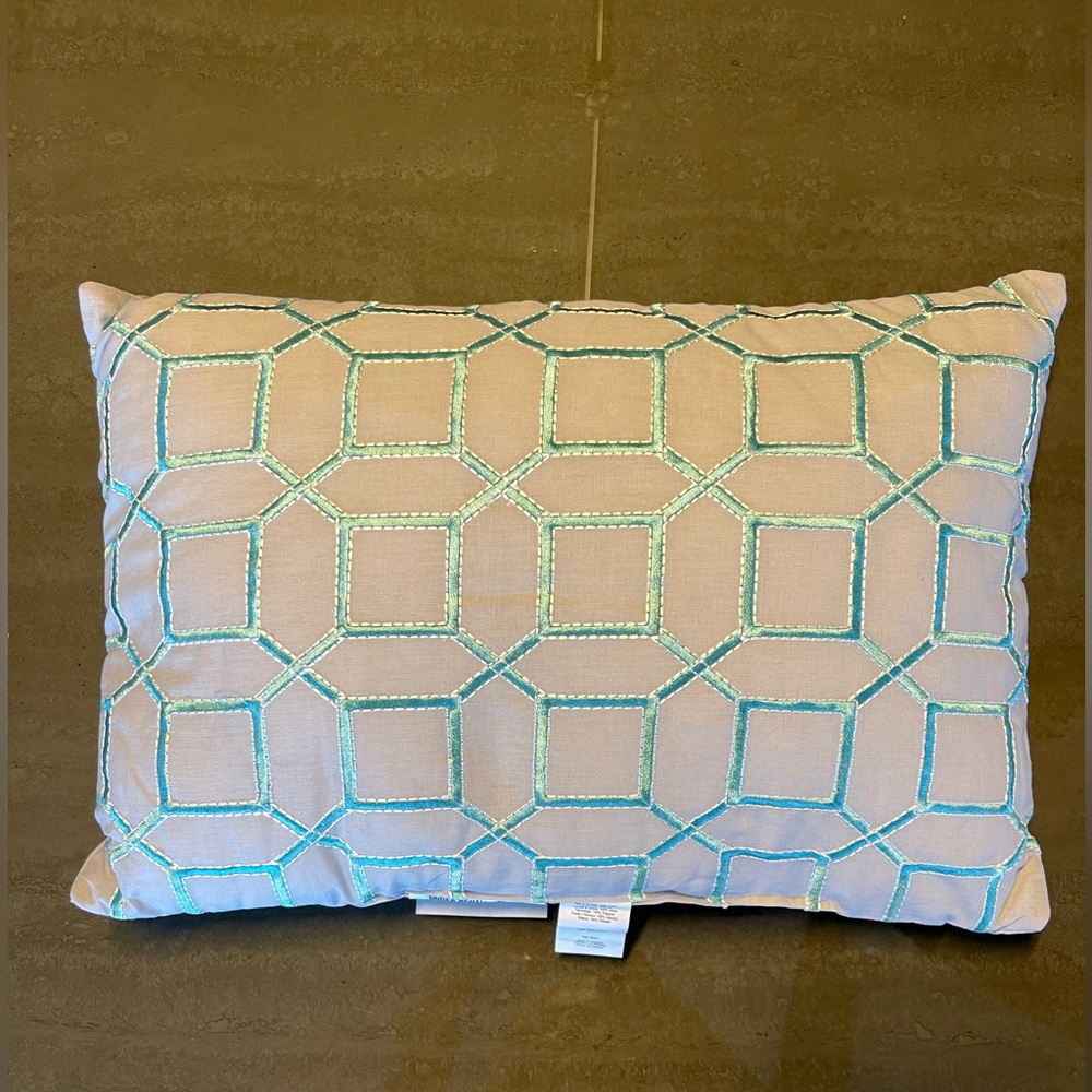 NWOT - Sunham Home Fashions Decorative Pillow 16”x11”